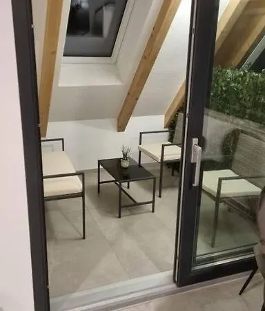 Appartement Brandneues Stadtglanz *