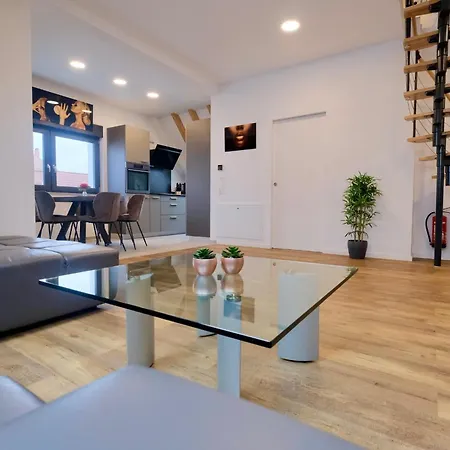 Brandneues Stadtglanz