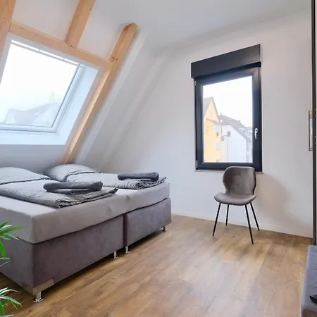 Brandneues Stadtglanz Stuttgart