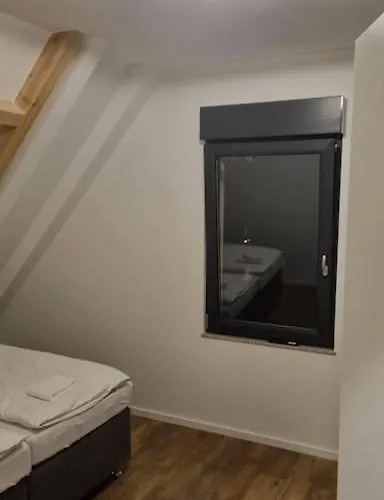 Brandneues Stadtglanz * שטוטגרט