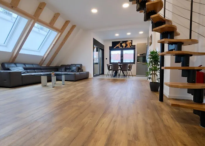 Brandneues Stadtglanz דירה