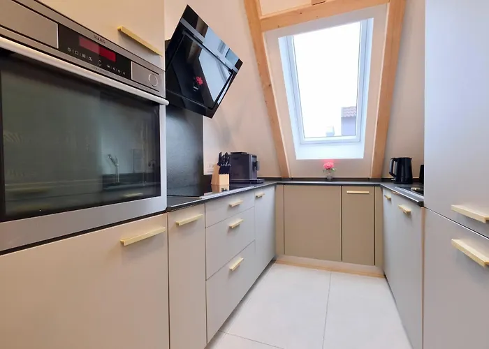 Brandneues Stadtglanz דירה