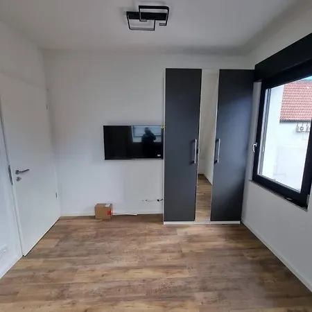 Brandneues Stadtglanz *